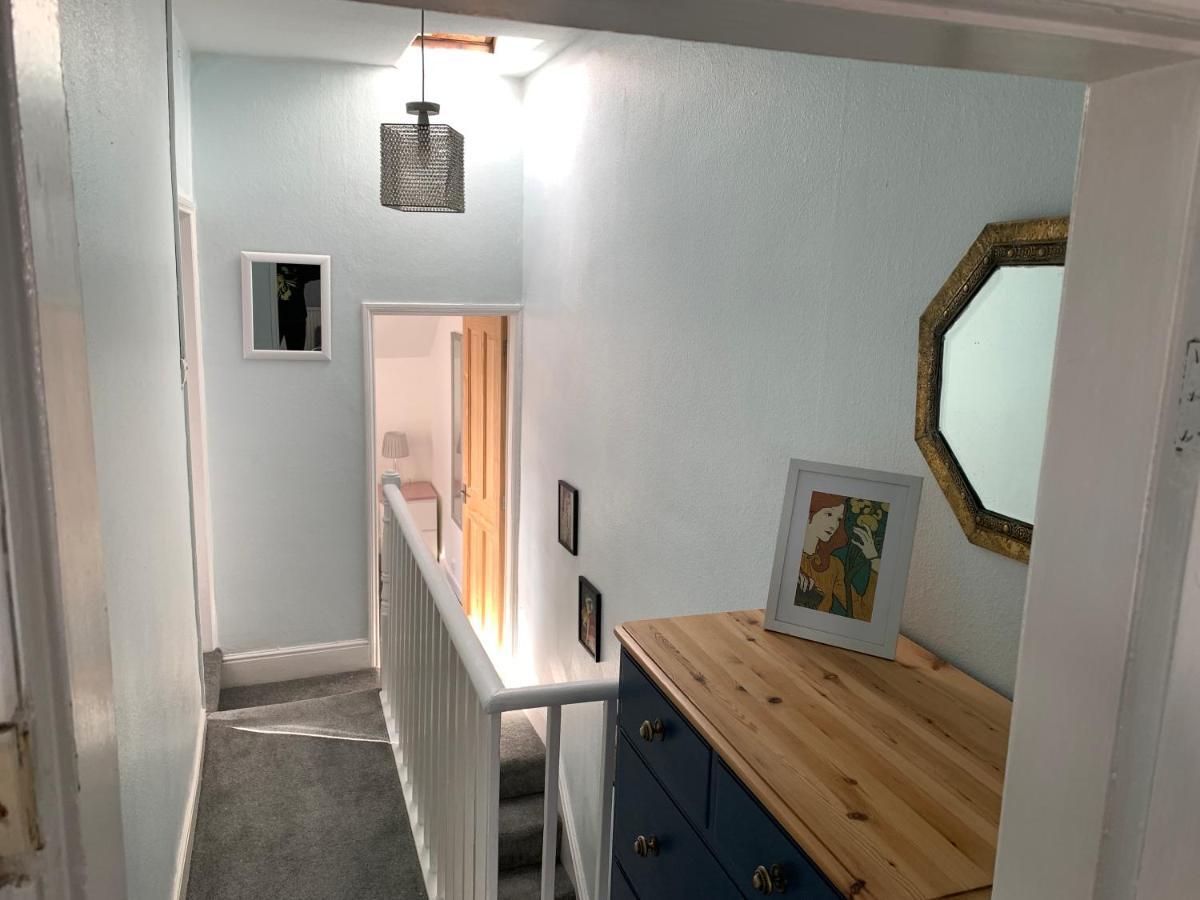 Lovely City Town House With Free Parking Sleeps 2 To 6 Guests 요크 외부 사진