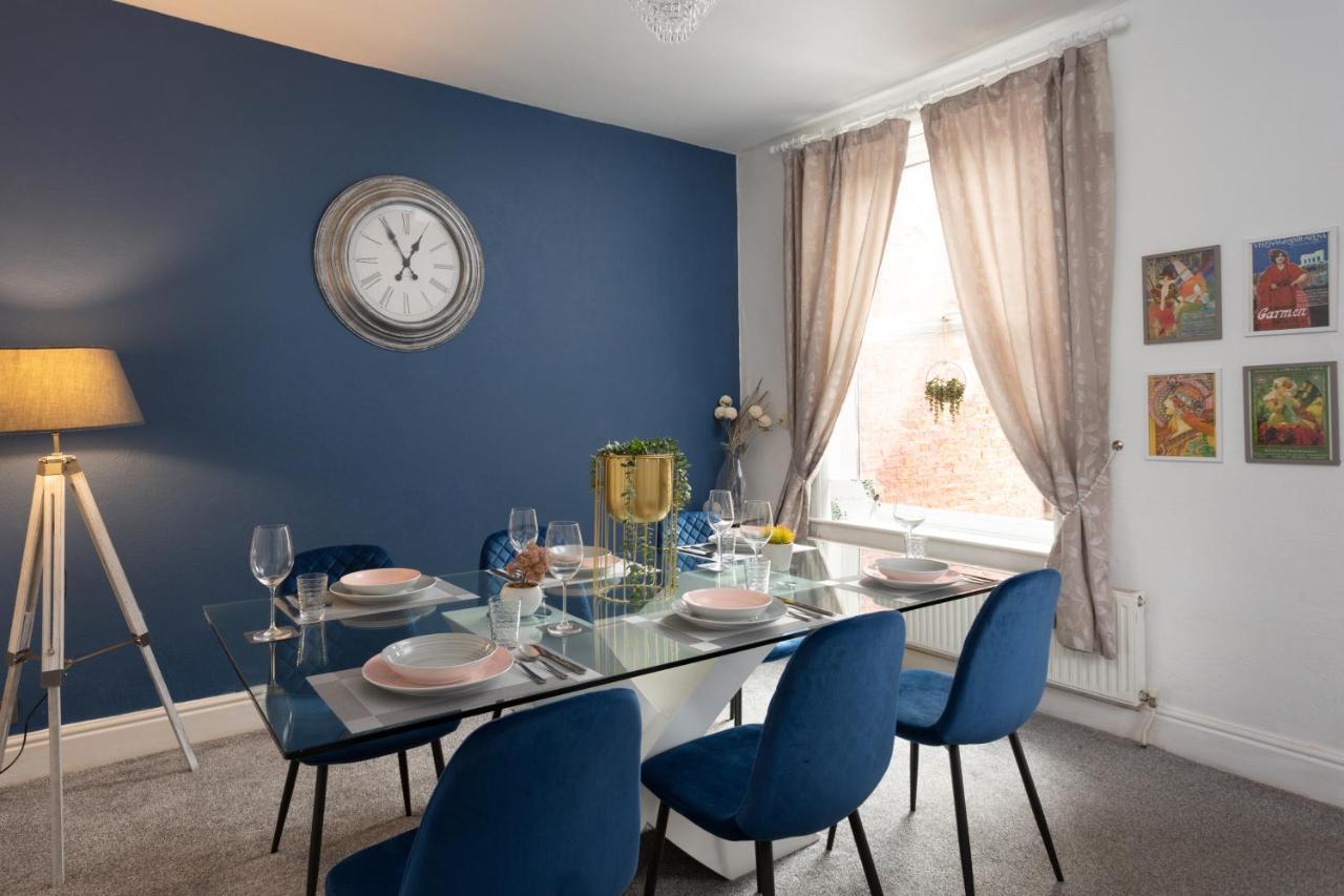 Lovely City Town House With Free Parking Sleeps 2 To 6 Guests 요크 외부 사진