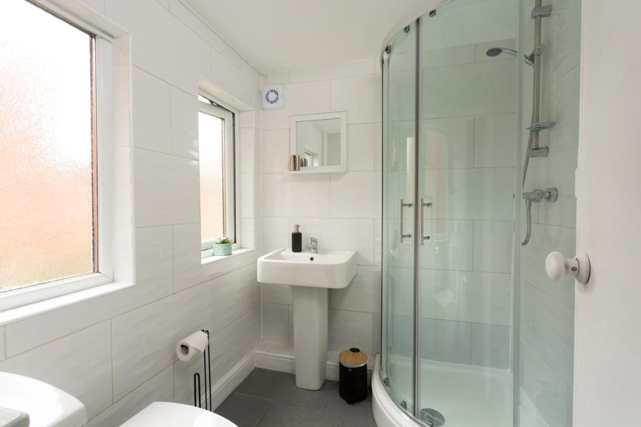Lovely City Town House With Free Parking Sleeps 2 To 6 Guests 요크 외부 사진